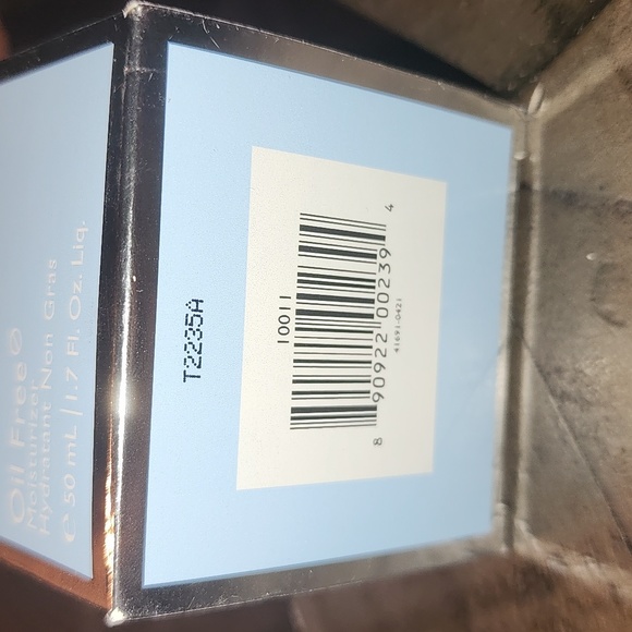 🆕️Kate Somerville Oil Free Moisturizer for Oily and Problem Skin - Picture 5 of 5